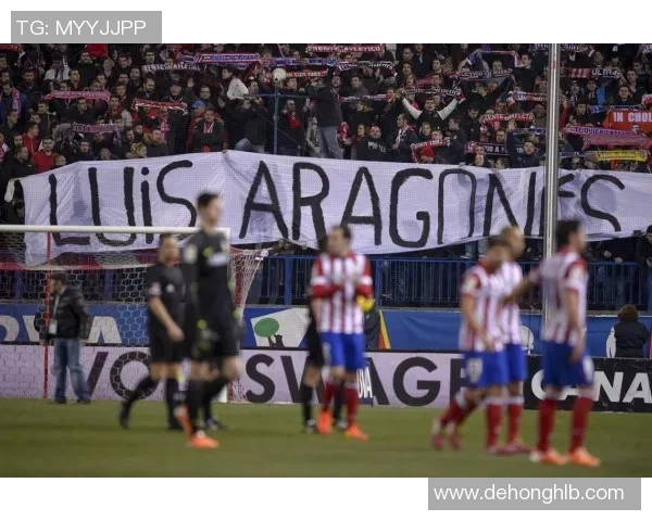 西甲赛场惊现冷门本菲卡大胜AC米兰战术解析引发热议