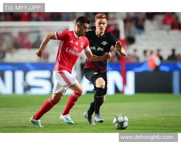 足总杯精彩对决本菲卡与莱比锡战成平局乌龙球成比赛转折点分析