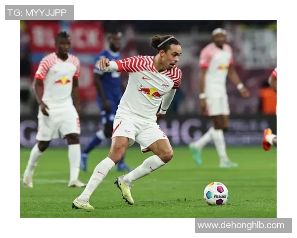 意甲激战莱比锡狂胜波尔图神勇门将成比赛焦点引发全场热议 意甲激战莱比锡狂胜波尔图神勇门将成比赛焦点引发全场热议