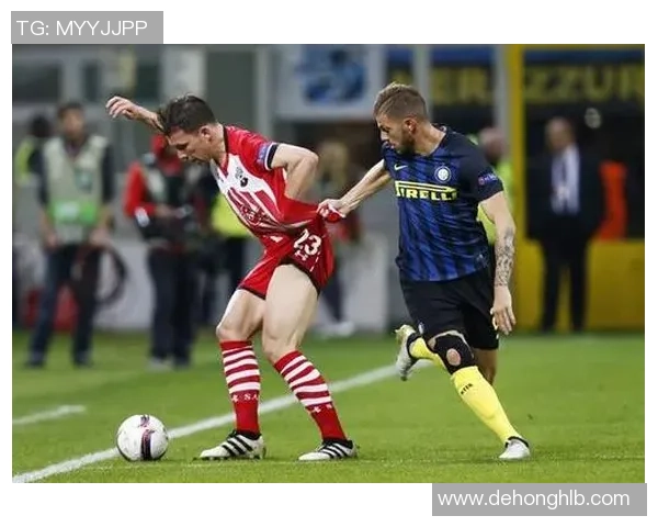 欧联杯激战AC米兰6比2大胜国米神扑瞬间点燃全场热情与转会传闻交织 欧联杯激战AC米兰6比2大胜国米神扑瞬间点燃全场热情与转会传闻交织